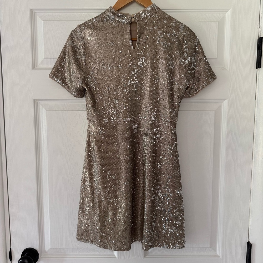 Forever 21 Exclusive Sequin Mini Dress – Silver & Champagne, Size Medium - Picture 11 of 11